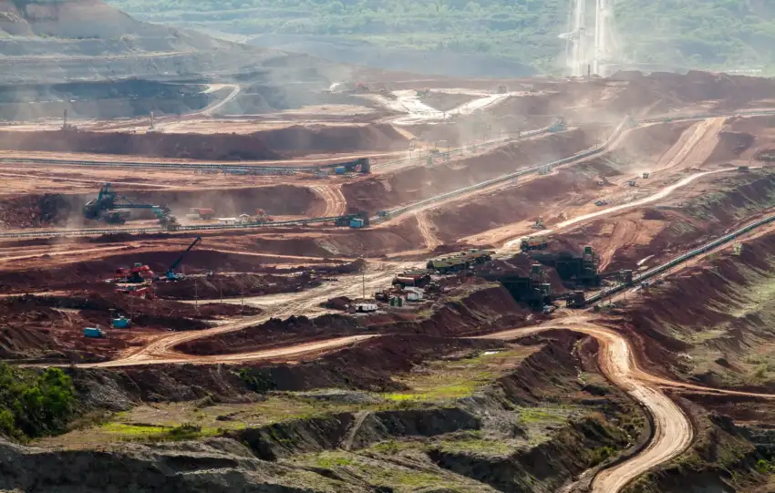 Champion Iron ore (CIA)