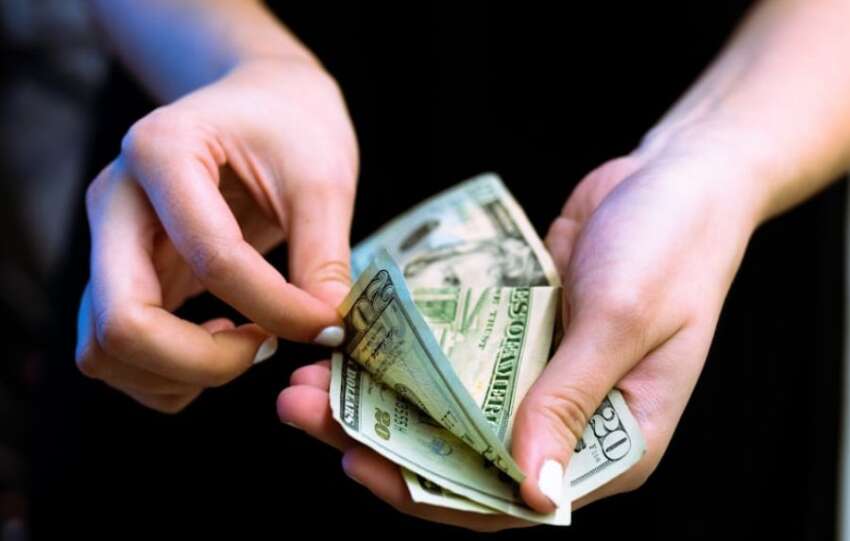 How Modern Payment Innovations Are Simplifying Everyday Investments