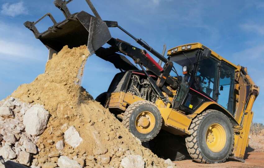 Caterpillar Moves on RPMGlobal