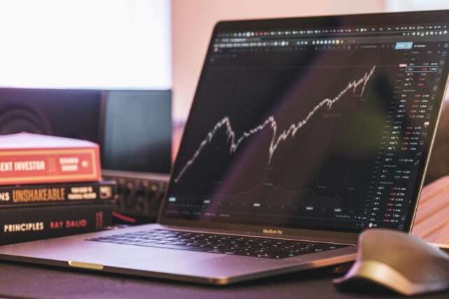 Digital Platforms Driving Stock Growth in 2025